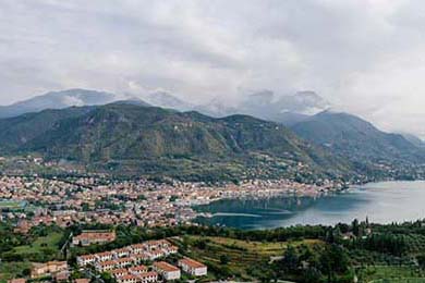 快船逆转尼克斯，系列赛焦点战中乔治砍下47分，快船胜尼克斯